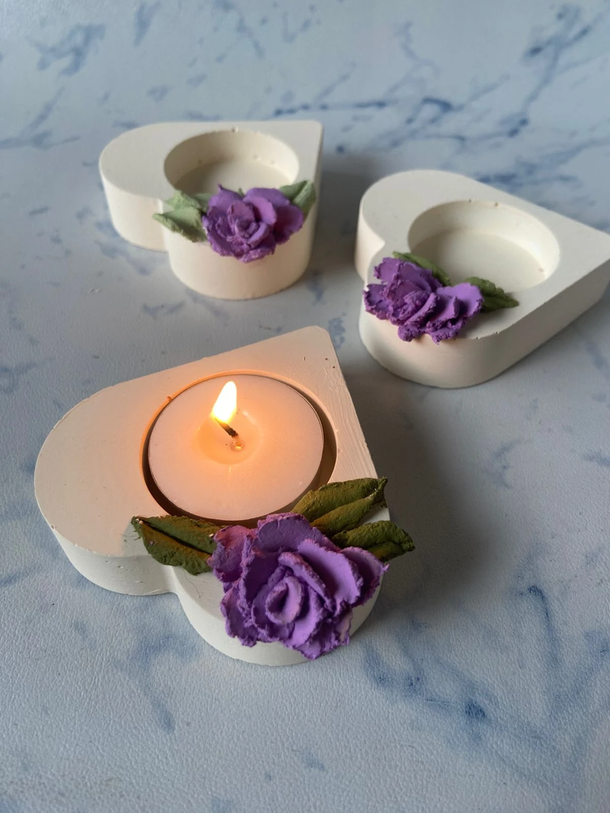 Jamuni Heart Floral Tealight Trio