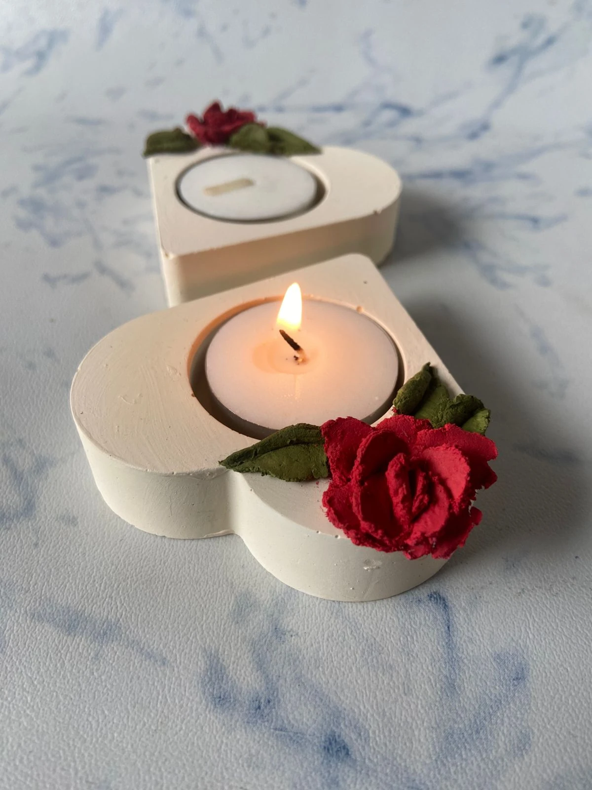 Dilruba Red Rose Heart Tealight Duo